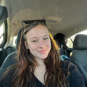 Meet your Posher, Hayleigh